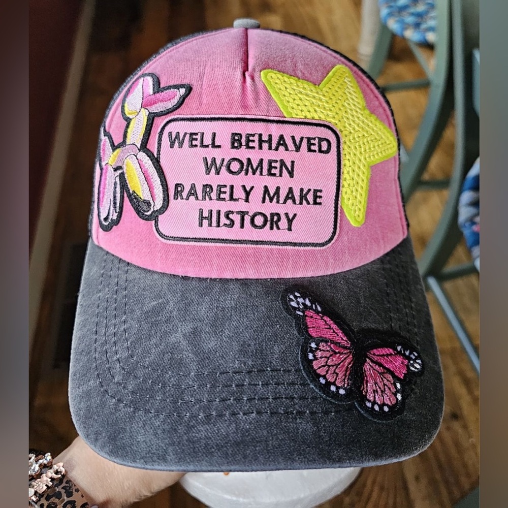 Trucker hat